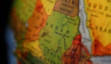 Sudan’da pazar yerine düzenlenen hava saldırısında 43 şahıs öldü